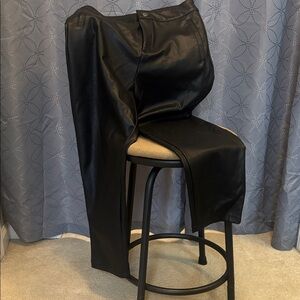 Shinestar Black Faux Leather   Paints with Silver Snap (unisex)